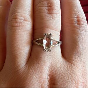 Silver Marquise-Cut Clear Stone Ring - Unbranded